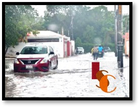 En Escárcega, remanentes del Huracán Erick dejan lluvias.