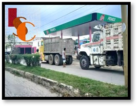 En Escárcega, volqueteros de la CTM bloquean construcción de gasolinera.
